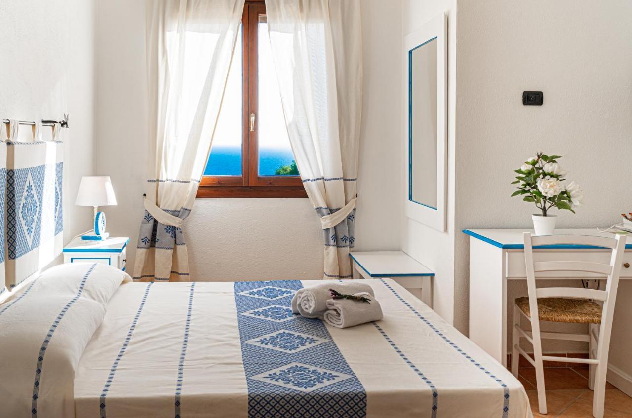 Hotel Trinita Dei Corsari Torre dei Corsari Bagian luar foto