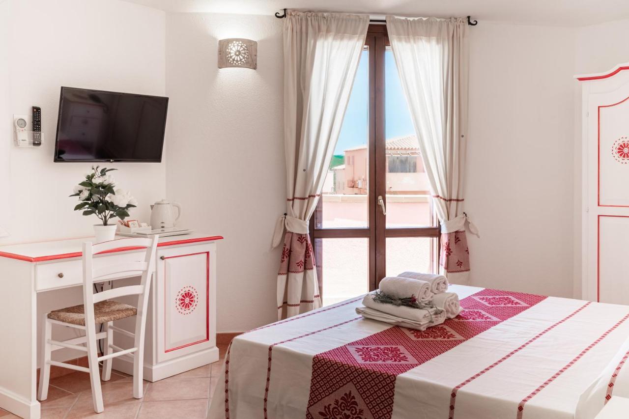 Hotel Trinita Dei Corsari Torre dei Corsari Bagian luar foto