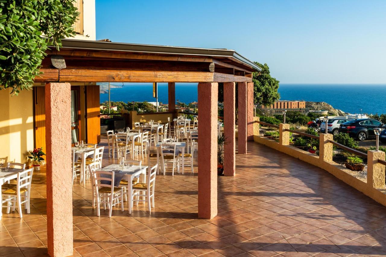 Hotel Trinita Dei Corsari Torre dei Corsari Bagian luar foto